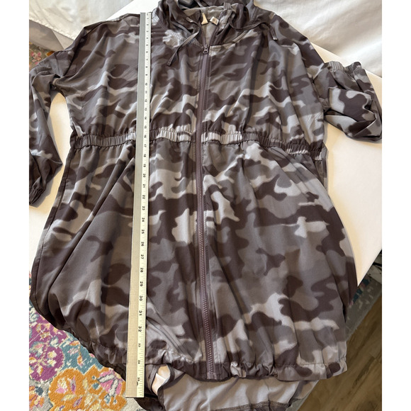 Z By Zella Women's Plus 2X Athletic Lightweight Camo Anorak Hoodie Zip Jacket - Picture 11 of 12